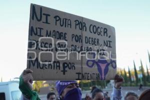 TLAXCALA . MARCHA FEMINISTA 25N