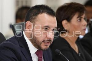 COMPARECENCIA . TRABAJO