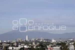 VOLCÁN POPOCATÉPETL . FUMAROLA