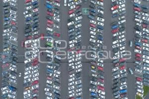 FIESTAS DECEMBRINAS . CENTRO COMERCIAL