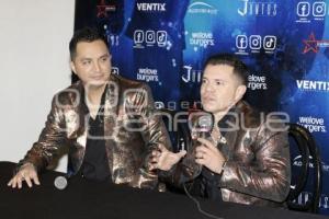 JORGE MEDINA Y JOSI CUEN