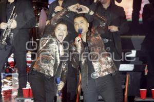 JORGE MEDINA Y JOSI CUEN