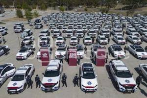 AYUNTAMIENTO . ENTREGA DE PATRULLAS