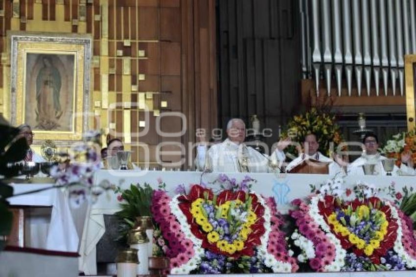 PEREGRINACIÓN ANUAL . BASÍLICA DE GUADALUPE