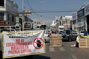 MANIFESTACIÓN . PARQUÍMETROS