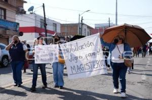 TLAXCALA . MARCHA DE MAESTROS