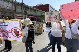 MANIFESTACIÓN . PARQUÍMETROS