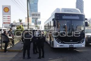 OPERATIVO . TAXIS PIRATAS