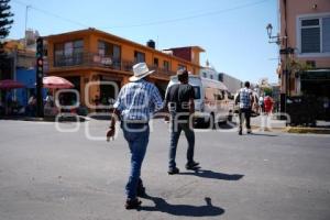 TLAXCALA . REINSTALACIÓN DE SEMÁFORO