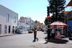 TLAXCALA . REINSTALACIÓN DE SEMÁFORO