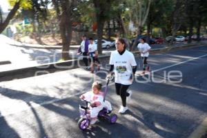 TLAXCALA . CARRERA POR LA FAMILIA