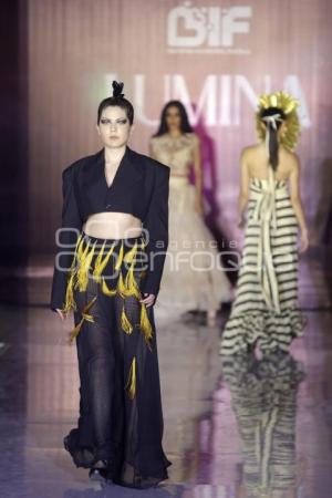 DIF MUNICIPAL . PASARELA LUMINA