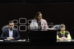 CONGRESO DE LA UNIÓN . ANIVERSARIO PUEBLA