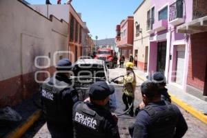 TLAXCALA . INCENDIO DE VEHÍCULO