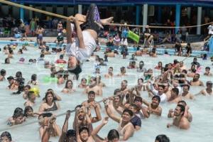 SÁBADO DE GLORIA . BALNEARIO