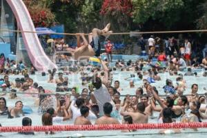 SÁBADO DE GLORIA . BALNEARIO