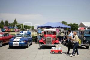 SAN ANDRÉS CHOLULA . AUTOS CLÁSICOS