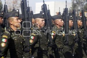 EJÉRCITO . GRADUACIÓN DE SARGENTOS