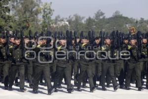 EJÉRCITO . GRADUACIÓN DE SARGENTOS