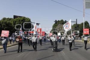 DESFILE . DÍA DEL TRABAJO