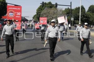 DESFILE . DÍA DEL TRABAJO