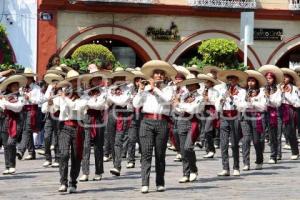 ATLIXCO . DESFILE 4 DE MAYO
