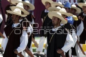 DESFILE 5 DE MAYO