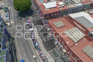 DESFILE 5 DE MAYO