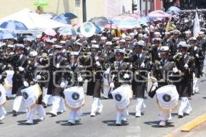 DESFILE 5 DE MAYO