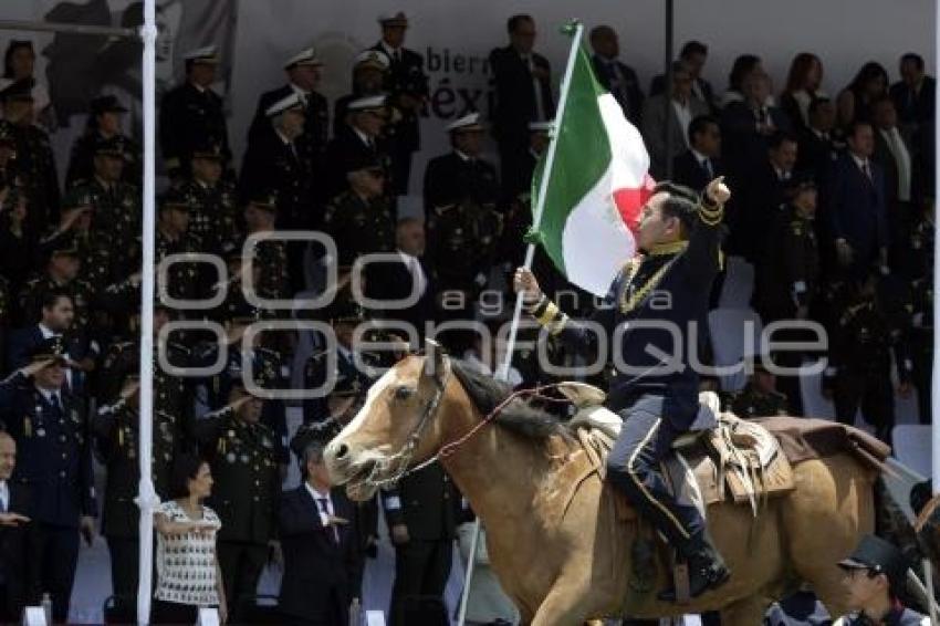 DESFILE 5 DE MAYO