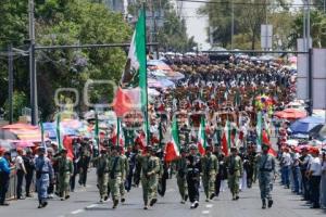 DESFILE 5 DE MAYO