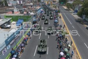 DESFILE 5 DE MAYO