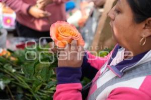 TLAXCALA . VENTA FLORES 10 MAYO