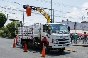 SEMÁFOROS . 11 NORTE