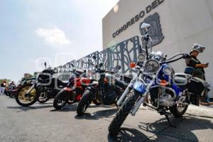 MANIFESTACIÓN MOTOCICLISTAS