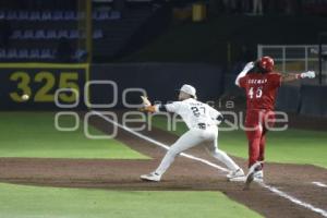 BÉISBOL . PERICOS VS ÁGUILA DE VERACRUZ