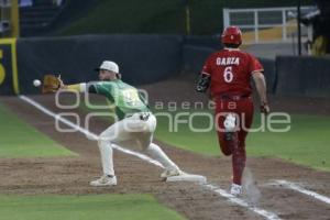 BÉISBOL . PERICOS VS ÁGUILA DE VERACRUZ