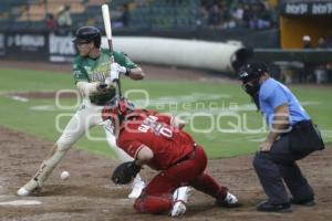 BÉISBOL . PERICOS VS ÁGUILA DE VERACRUZ
