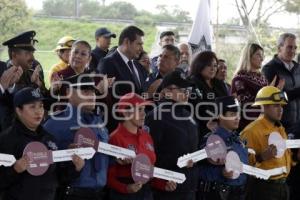 GOBIERNO ESTATAL . ENTREGA DE PATRULLAS
