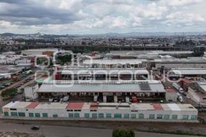 CENTRAL DE ABASTO . BODEGAS