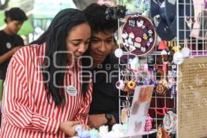 MERCADILLO DE LAS JUVENTUDES