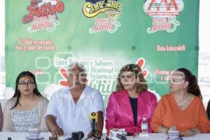 FESTIVAL DEL CHILE EN NOGADA
