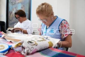 TLAXCALA . BORDADO VIRGEN DE LA CARIDAD
