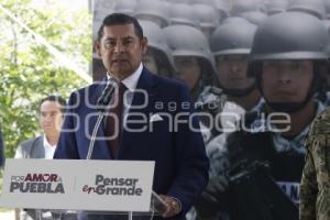 GOBIERNO . INAUGURACIÓN COMPAÑÍA GN