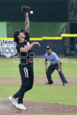 BÉISBOL . PERICOS VS ÁGUILA