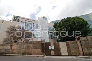 HOSPITAL SAN ALEJANDRO . PARQUÍMETROS