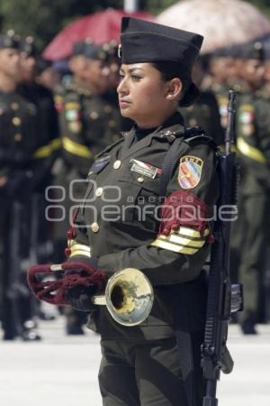 EJÉRCITO . GRADUACIÓN DE SARGENTOS