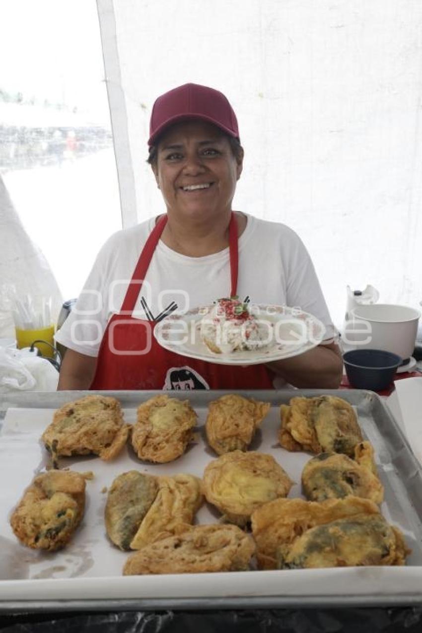 SAN PEDRO CHOLULA . CHILE EN NOGADA