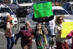 TLAXCALA . MANIFESTACIÓN SAN PEDRO TLALCUAPAN