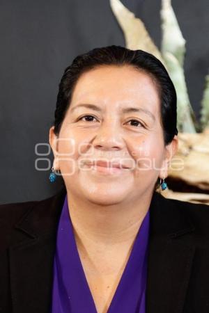 ANA LAURA ALTAMIRANO